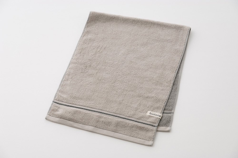 ベージュ・ダスティーピンク・フォグブルー